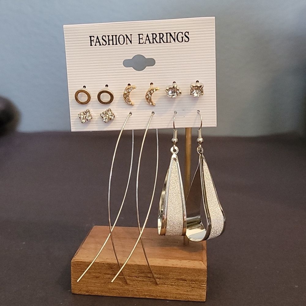 🪦 5/$30 6 Piece Silver & Gold Earing Set